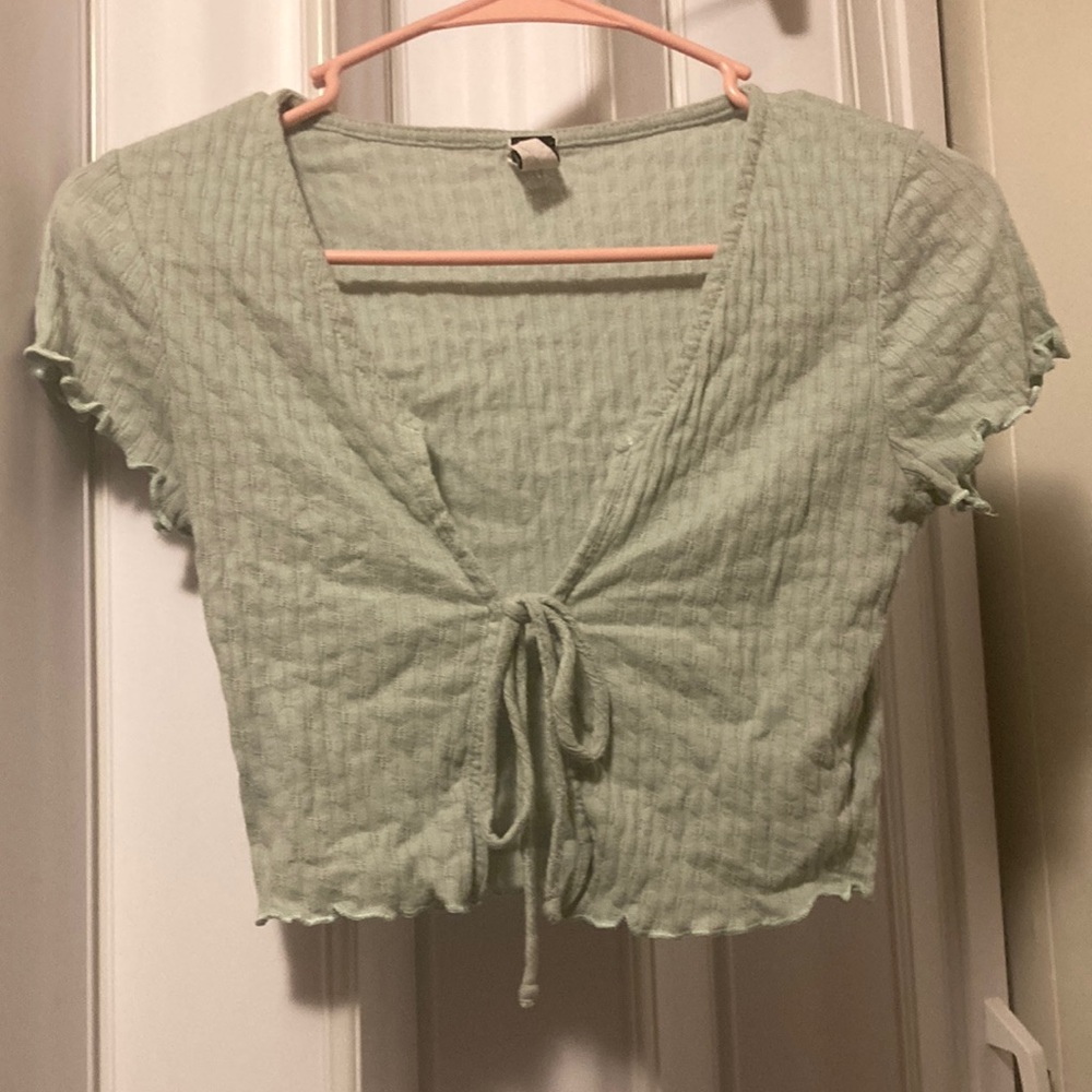 Cute Knit Short Sleeve Tie Front Top XS